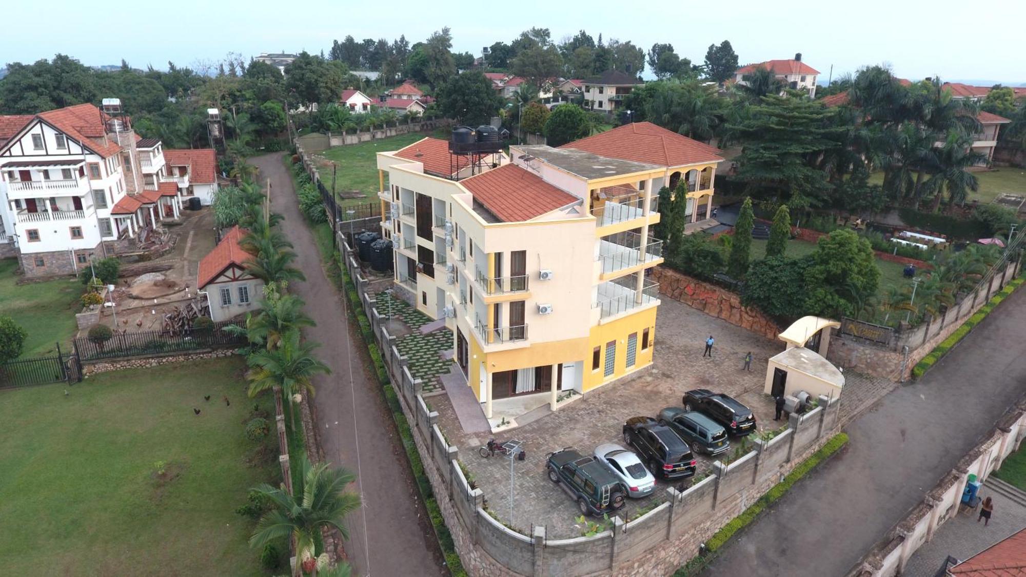 Precious Villas Lubowa Kampala Esterno foto